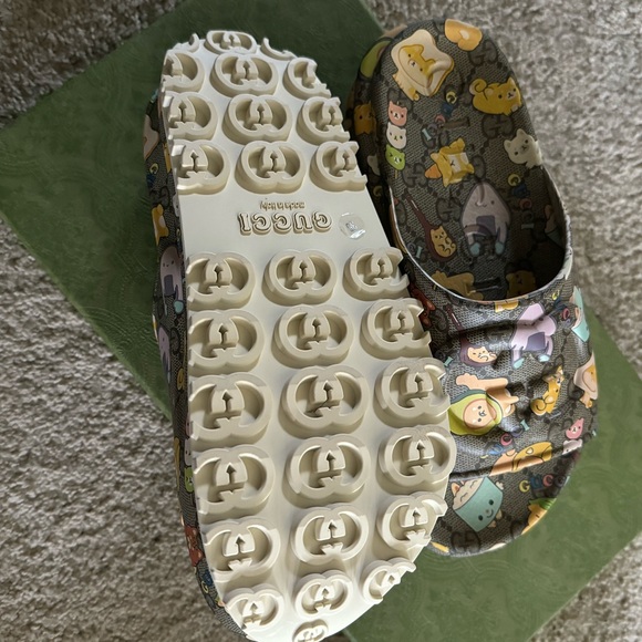 Gucci Slide - Picture 2 of 4